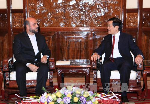 ຫວຽດນາມຖືເປັນສຳຄັນການພົວພັນກັບເຂດຕາເວັນອອກກາງ,ໃນນັ້ນມີອີຣານ